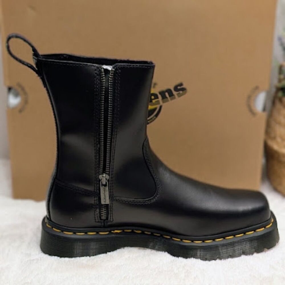Dr. Martens Amaayah Lo Black Orleans Leather Square Toe Boots UK 7 NIB - Picture 9 of 13